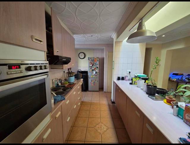 4 BEDROOM PROPERTY TO RENT IN BUCCLEUCH